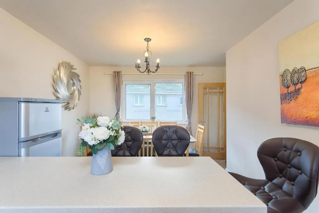 Apartment Town Square Townhouse - Best Location In Galway Ireland